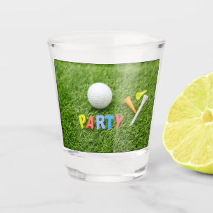 Verre A Shot Golf Par Tee sur herbe verte pour la partie de gol