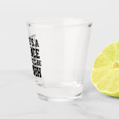 Verre A Shot Il Y A Une Chance Que Ce Soit C2H5OH (Droite)