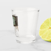 Verre A Shot Illustration de dessin télévisé (Droite)