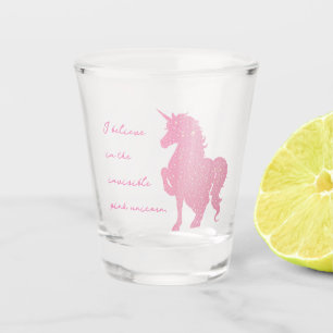 Verre A Shot Je crois en la licorne rose invisible.