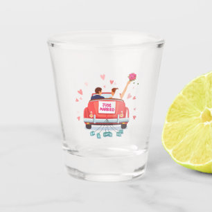 Verre A Shot Juste marié marié et de la lunette filmée