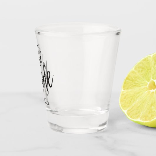 Verre A Shot La Mariée| Style de script noir (Droite)