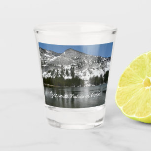 Verre A Shot Lac Tenaya enneigé Photo Parc national de Yosemite