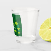 Verre A Shot Le jour de St Patrick heureux (Droite)
