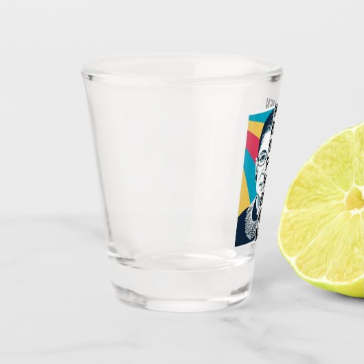 Verre A Shot Les femmes appartiennent à tous les endroits où le (Gauche)