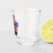 Verre A Shot Les vétérans contre le drapeau américain Trump (Droite)