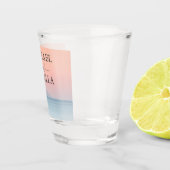 Verre A Shot Mariage en bord de mer sous le soleil couchant (Droite)