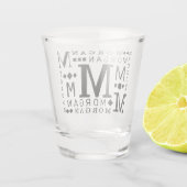 Verre A Shot Monogramme Collage Black Modern Personnalisé (Dos)