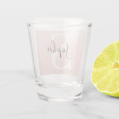 Verre A Shot Nom personnalisé moderne Monogram Pastel Rose (Dos)