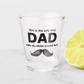 Verre A Shot Papa appelle les chaussures | Funny Shot Glass pou (Devant)