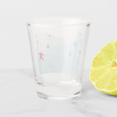 Verre A Shot Petits Skieurs Sur Snowy Hill (Dos)