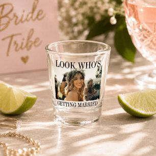 Verre A Shot Photo de mariage Regardez qui se marie Cute Bachel
