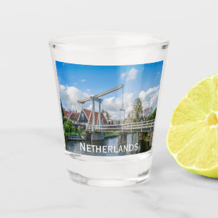 Verre A Shot Pont hollandais en bois levant à Pays-Bas