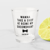 Verre A Shot Proposition Du Groomsman Bowtie Prendre Une Tirée (Devant)