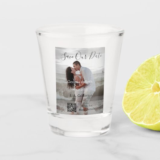 Verre A Shot Save the date simple minimal QR scan code details (Devant)