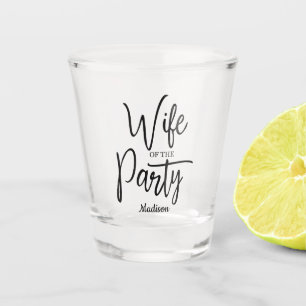 Verre A Shot Script Moderne La Femme de la Fête Enterrement de 