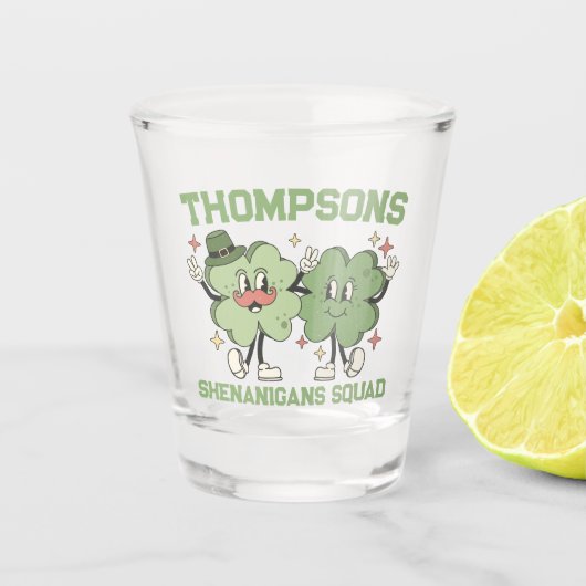 Verre A Shot Shenanigans Squad Retro Custom St. Patrick's Day (Devant)