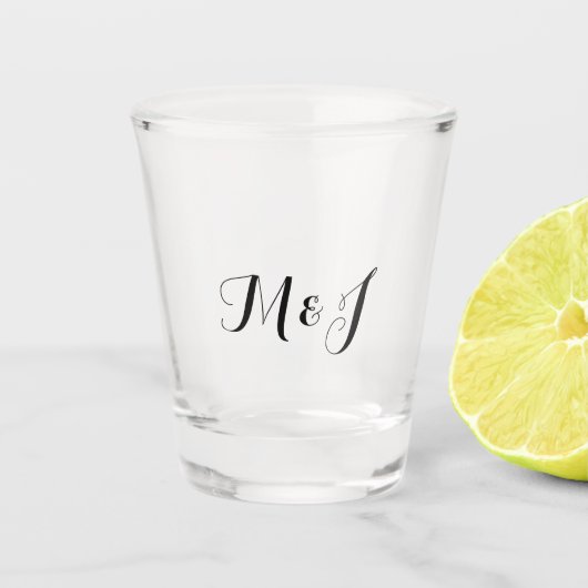 Verre A Shot Simple Initiales de Mariage Couple Script (Devant)
