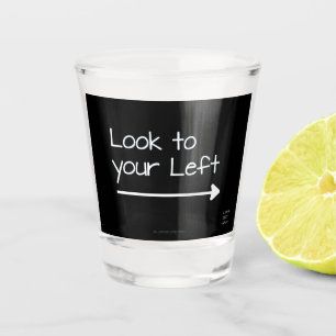 Verre A Shot SlipperyJoe's look gauche drôle stark blanc flèche