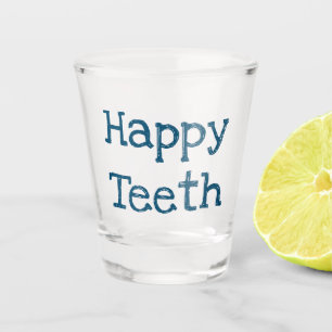 Verre A Shot Tandis que les étoiles tombent joyeuses Les dents