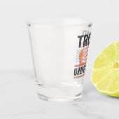 Verre A Shot Trump : un président Trump indestructible, le drap (Gauche)