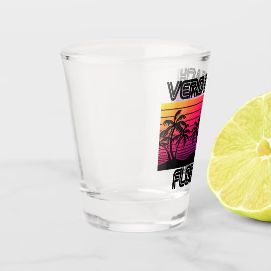 Verre A Shot Vero Beach Floride (Gauche)