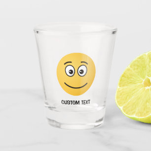 Verre A Shot Visage souriant avec yeux ouverts