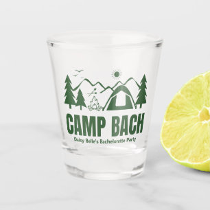 Verre A Shot Week-end de célibataire au Modern Green Camp