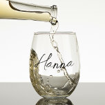 Verre À Vin Sans Pied Bridesmaid Cadeau Personnalisé Feminine Nom du scr<br><div class="desc">Célébrez les femmes extraordinaires qui se tiennent à vos côtés lors de votre journée spéciale avec notre Script Name Feminine Personnalisée Stemless Wine Glass - un cadeau de femme de chambre d'honneur magnifique et réfléchi qui allie élégance et touche personnelle. Conçu avec précision, chaque verre de vin sans tige présente...</div>