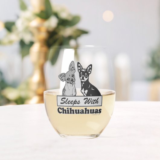 Verre À Vin Sans Pied Dors Avec Chihuahuas (Insitu (Mariage))