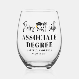 Verre À Vin Sans Pied Paire bien avec un diplôme associé Diplôme Diplôme