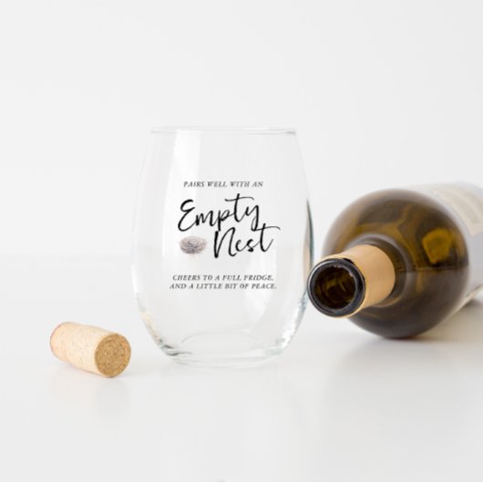 Verre À Vin Sans Pied Paire Bien Avec Un Nid Vide