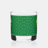 Verre À Whisky Leprechaun de dessin dans une casserole d'or tenan (Droite)