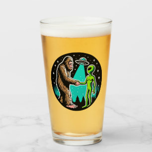 Verre Bigfoot rencontre un Alien