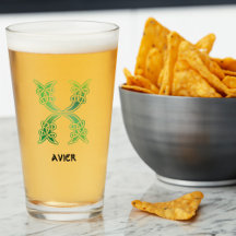 Capitale décorative du noeud celtique du XVIe sièc