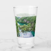 Verre Cascade de cascade dans le parc des lacs Plitvice, (Dos)