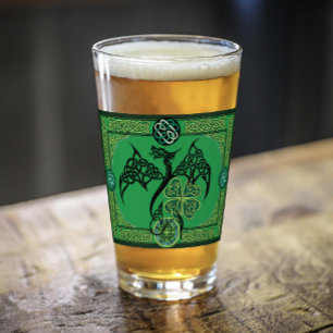 Verre Celtique irlandais de dragon vert