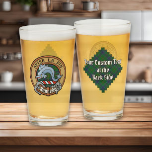 Verre Clan Kennedy Crest sur Tartan