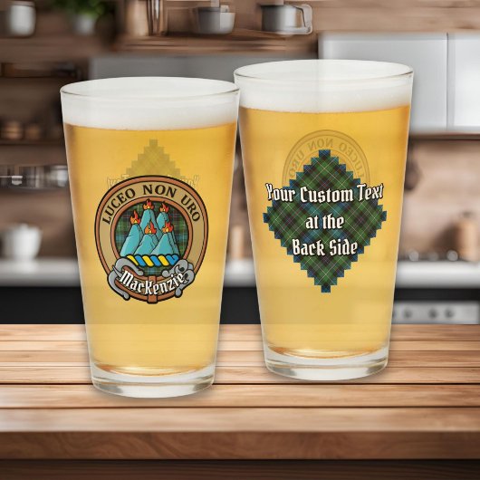 Verre Clan MacKenzie Crest sur Tartan