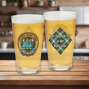 Verre Clan MacKenzie Crest sur Tartan de robe
