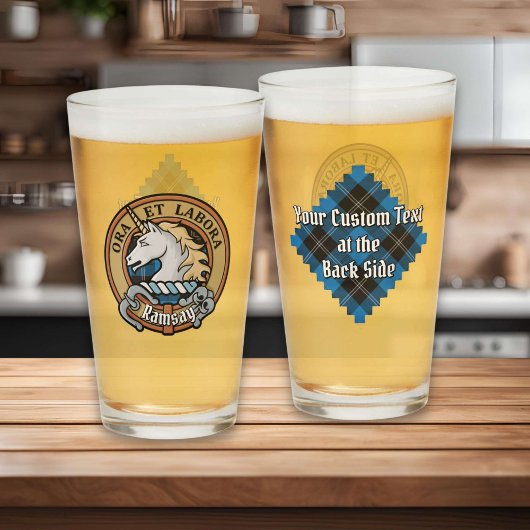 Verre Clan Ramsay Crest sur Blue Hunter Tartan