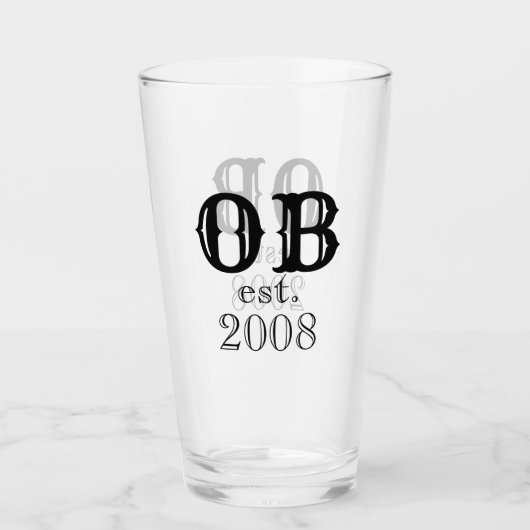 Verre d'anniversaire avec initiale de monogramme (Devant)