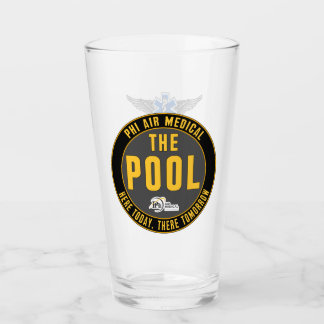 Verre de bière de piscine