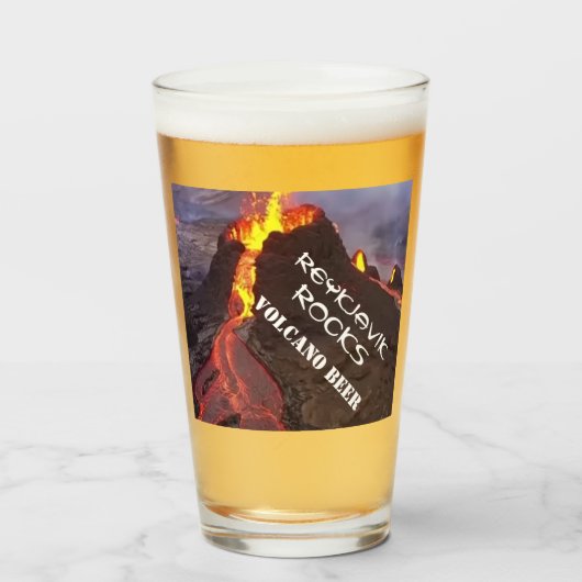 Verre de bière du volcan Reykjavik Rocks (Devant (rempli))