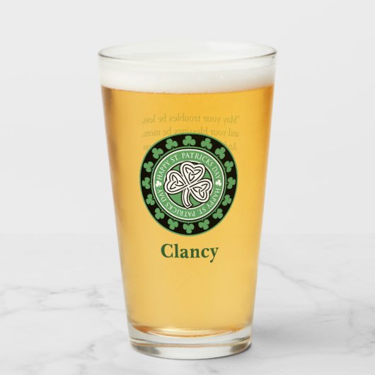 Verre de célébration de la Saint Patrick (Devant (rempli))
