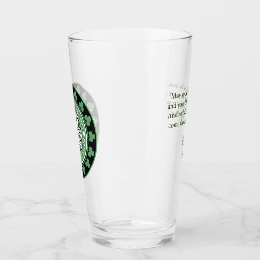 Verre de célébration de la Saint Patrick (Gauche)