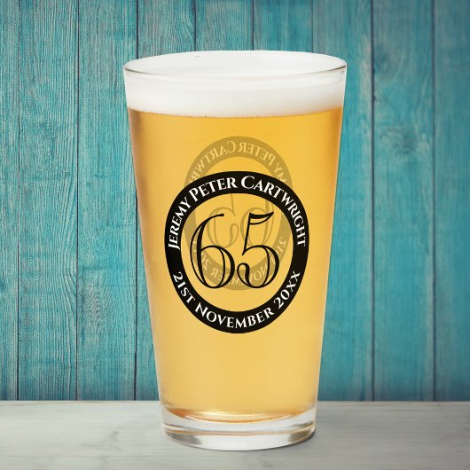 Verre de célébration pour 65e anniversaire