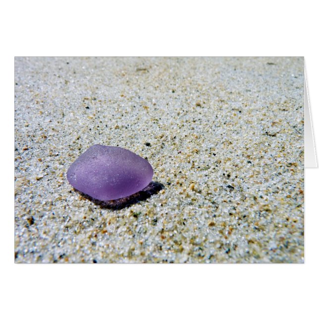 Verre de mer de couleur améthyste (Devant horizontal)