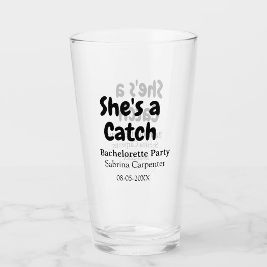 Verre Elle est un nom de fête de bachelorette date simpl (Devant)