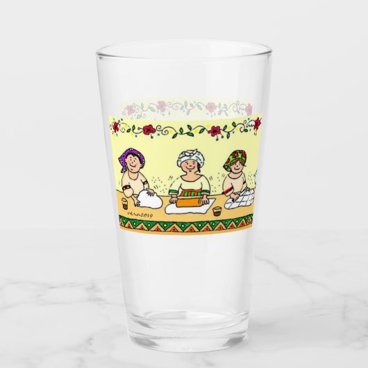 Verre fabrication des perogies, pyrohy, pierogies, (Devant)